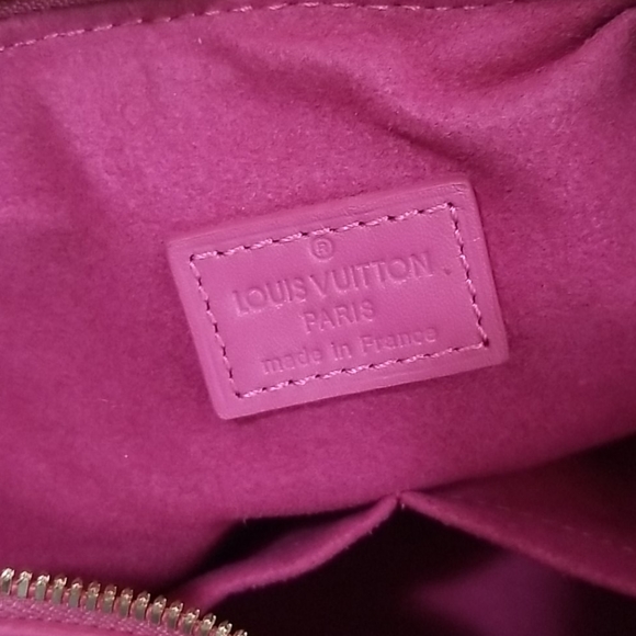 Rare LV Courtney Fuchsia Bag - Picture 3 of 10